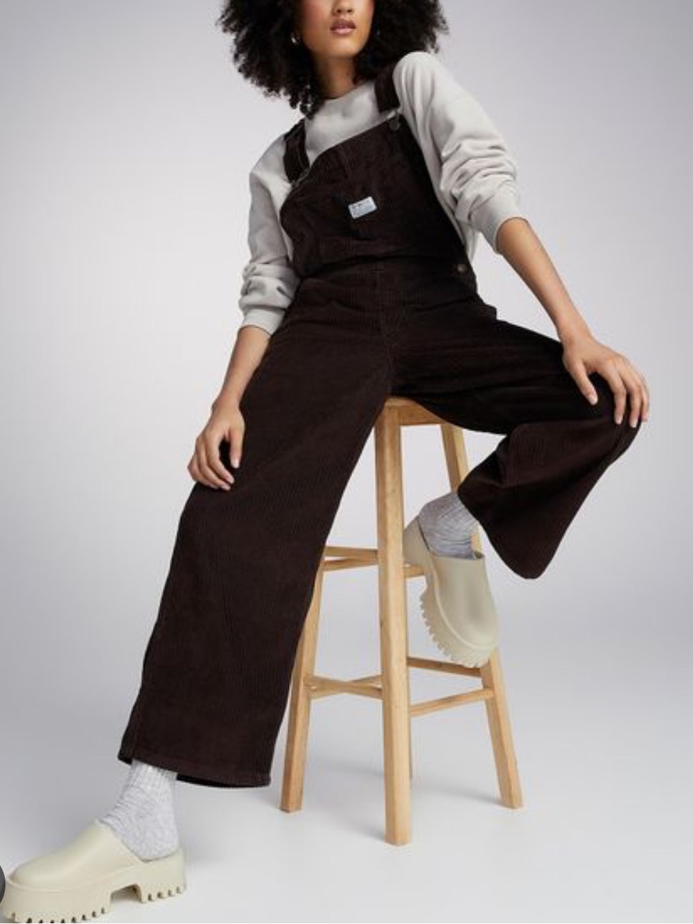 Levi's Women’s Chocolate Loose Corduroy Overalls
